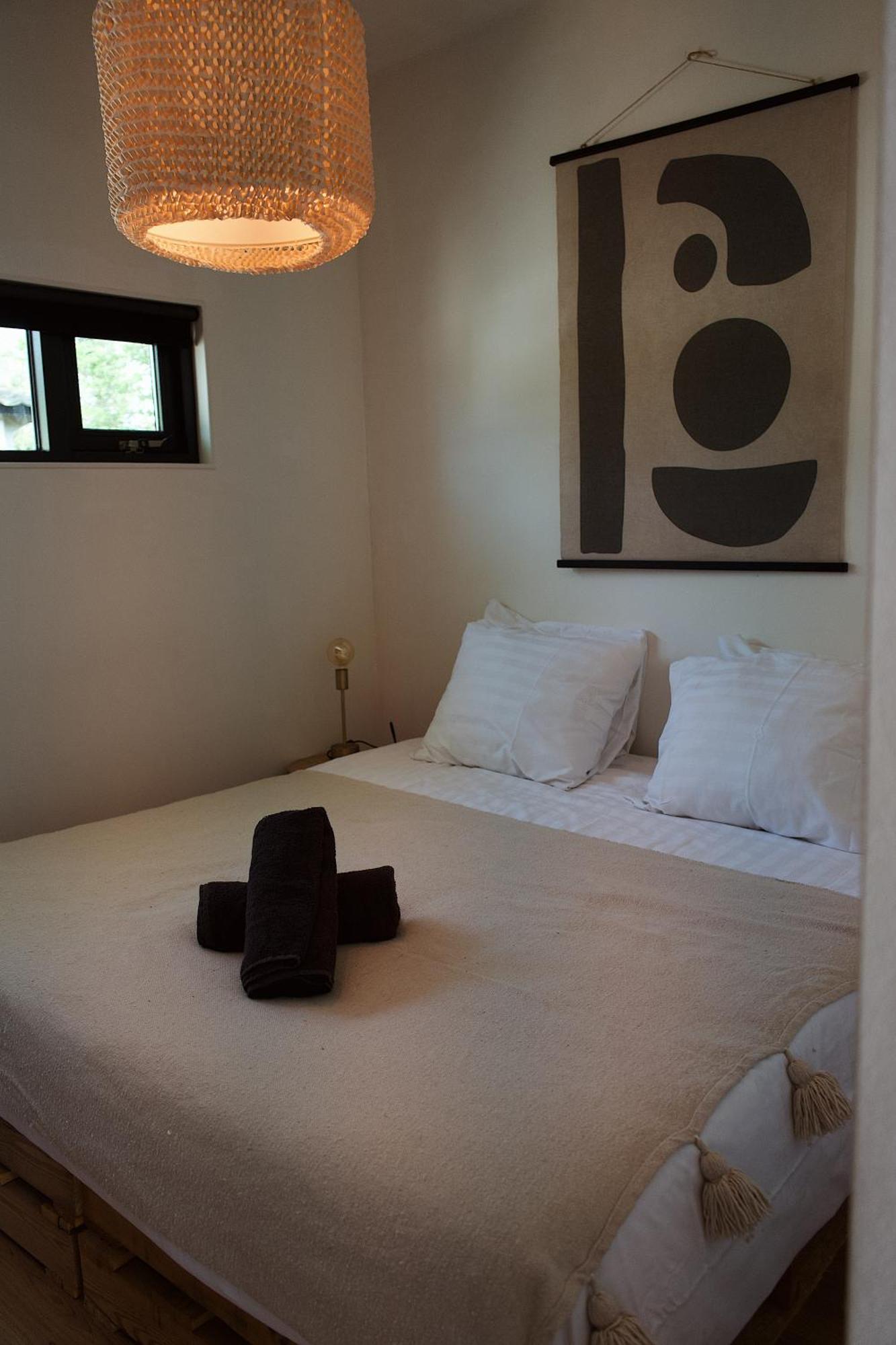 Modern Tiny House Op Rustig Watersportpark Villa Elahuizen Kültér fotó