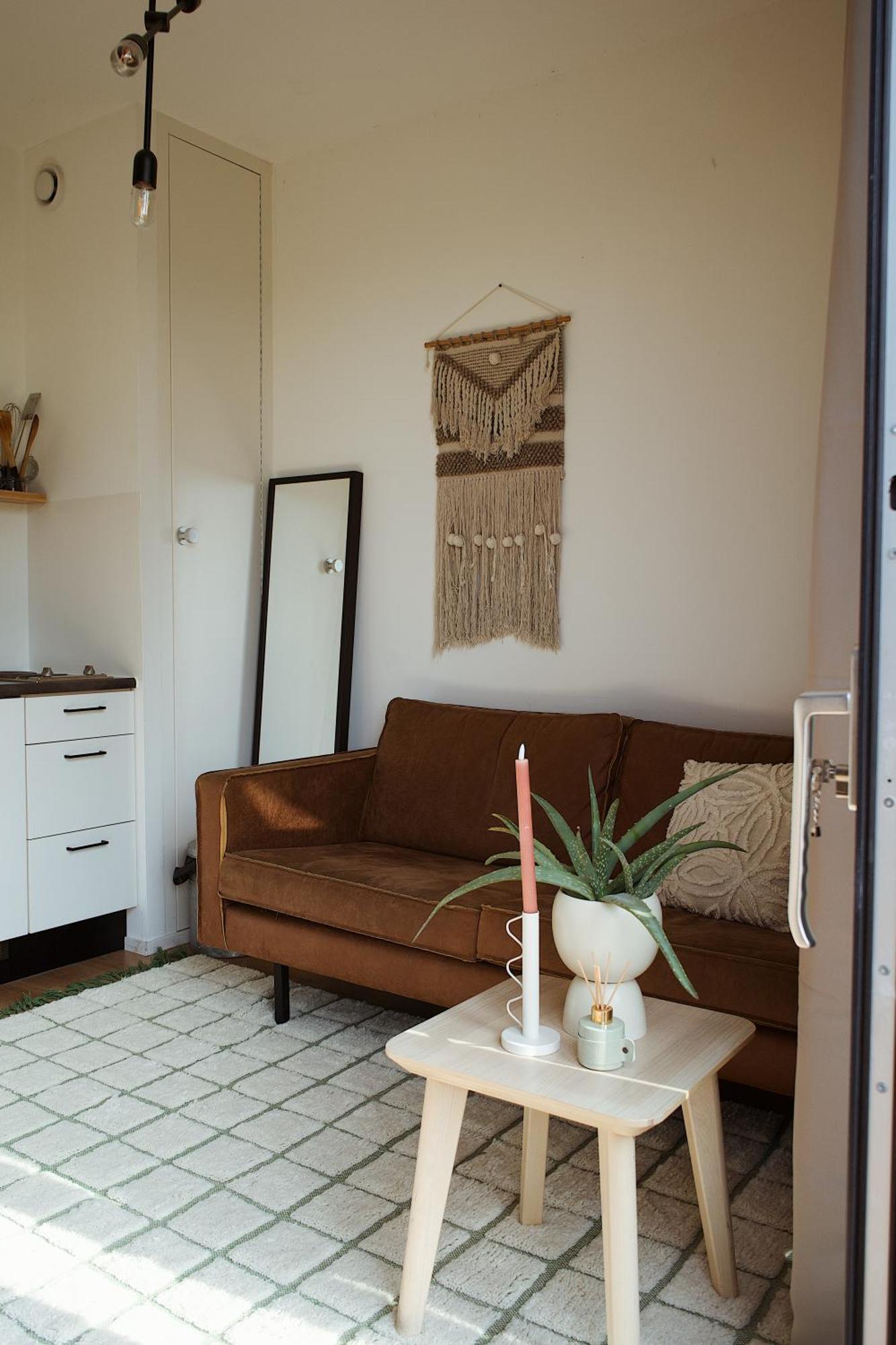Modern Tiny House Op Rustig Watersportpark Villa Elahuizen Kültér fotó